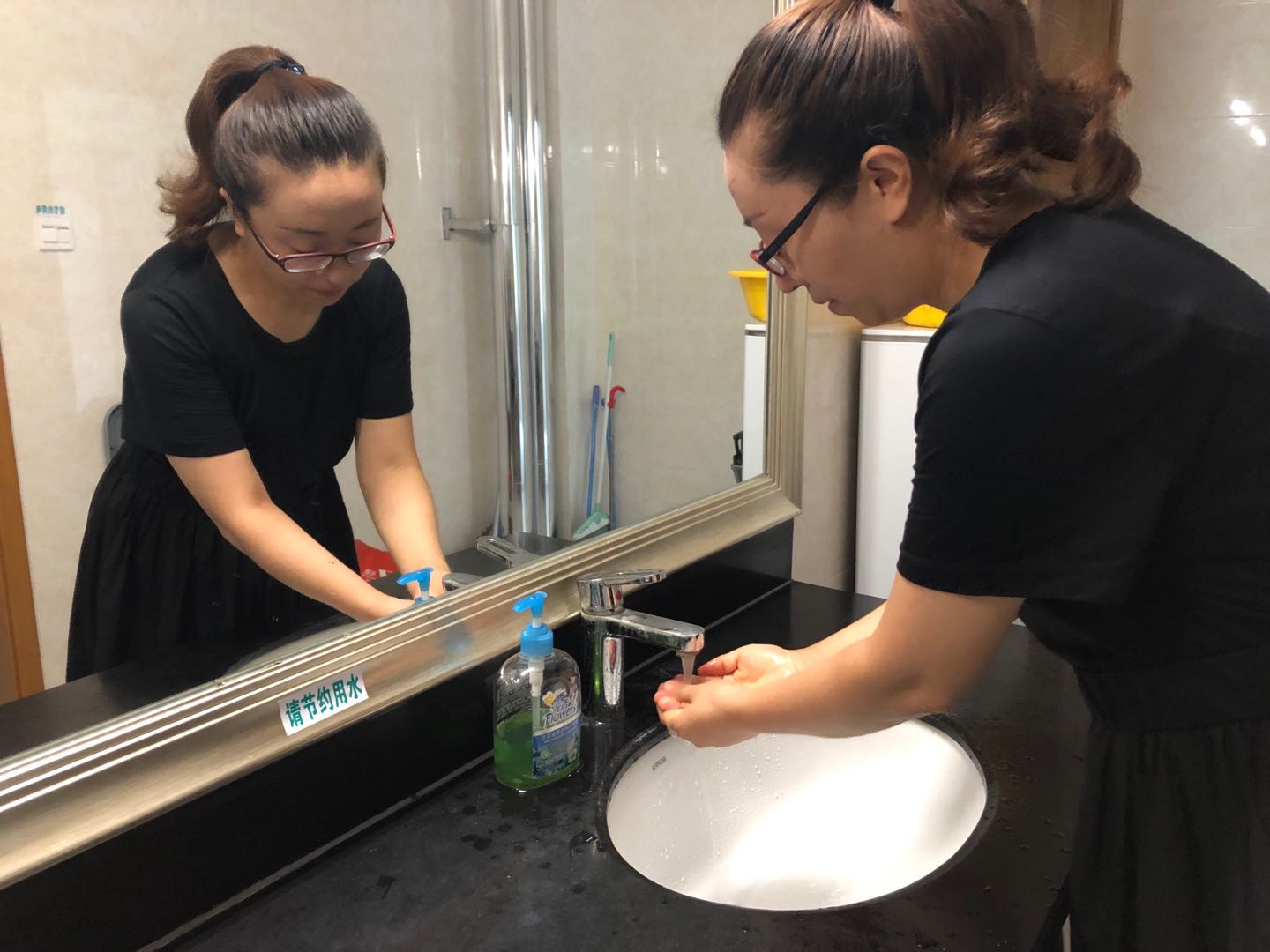 3eddc934b1a4343a8d0fcdda946a2c6.jpg 3eddc934b1a4343a8d0fcdda946a2c6.jpg